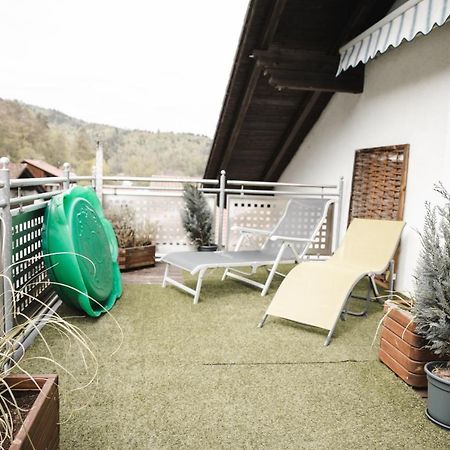 Ferienwohnung Schöne Unterkunft mit Kamin im Oberpfälzer Seenland Nittenau Exterior foto